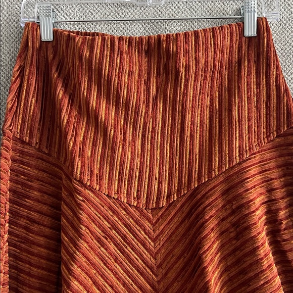 Free People EUC Size S A-Line Mini Skirt, Unlined, Elastic Waist, Smoke Free - Picture 4 of 10